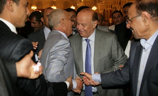 قرقاش: مفاوضات اليمن فرصة تاريخية لا