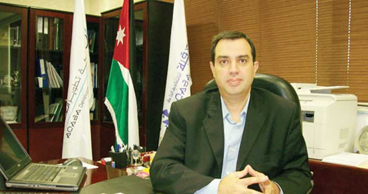 بحث زيادة الدعم الأميركي للبرامج التنموية