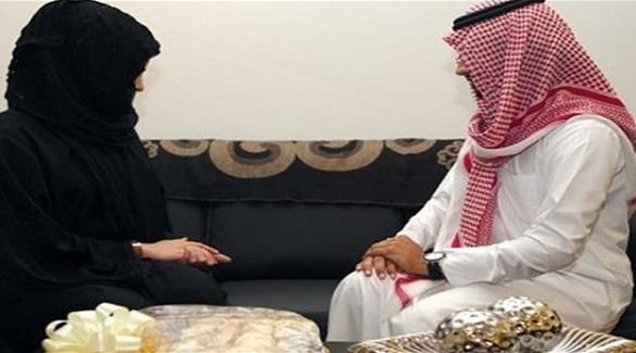 سعودي يذهب لطلب يد فتاة لابنه