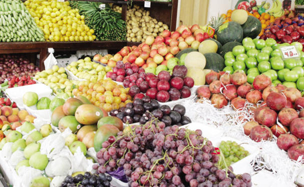 900 طن خضار وفواكه من الأردن