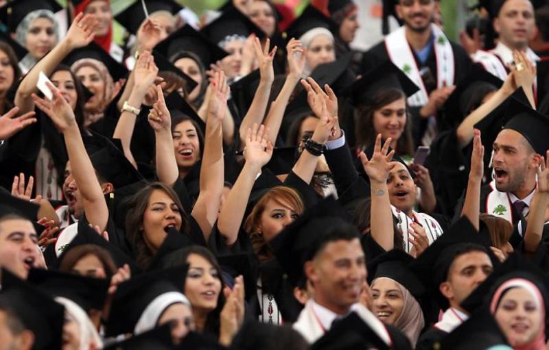 70 % من العاطلين عن العمل