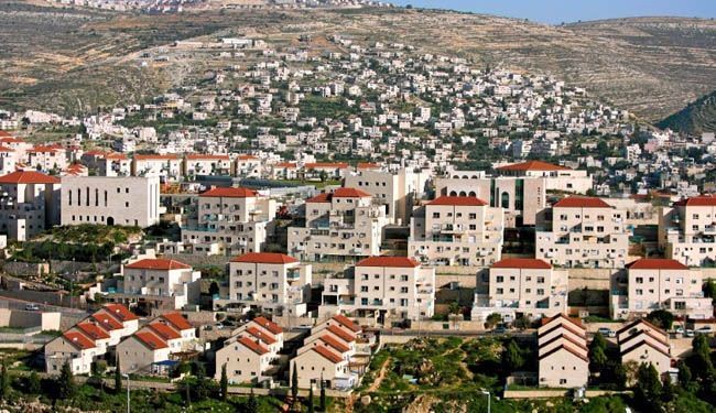 المستوطنون يواصلون بناء مستوطنة جديدة بالاغوار