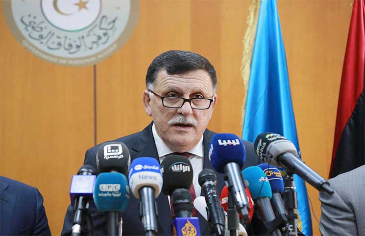 السراج يستبعد تدخلا عسكريا دوليا في