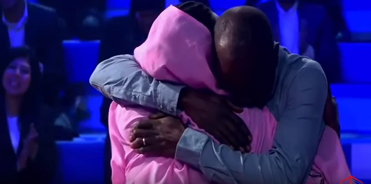 بالفيديو.. سودانية تشكو خيانة زوجها لها