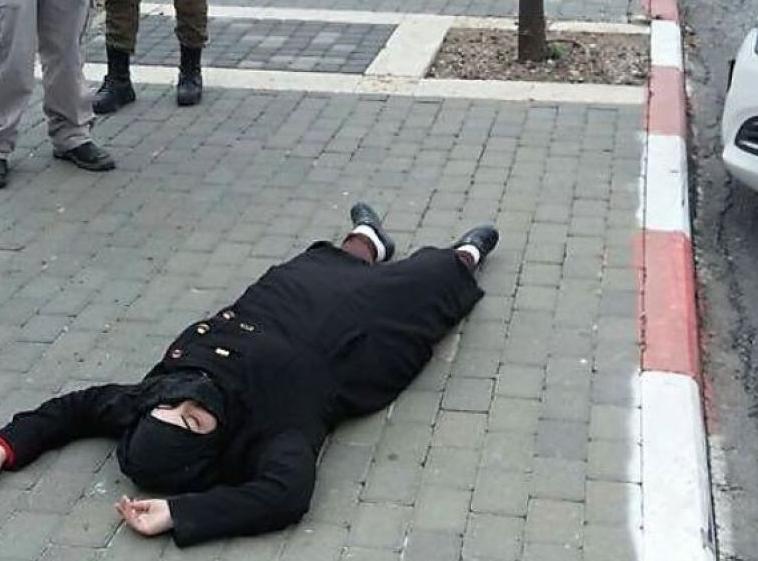 أم لطفلين هي منفذة عملية قرب