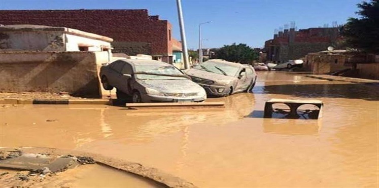 مصر.. المسؤولون يتفاجأون بكارثة السيول برغم