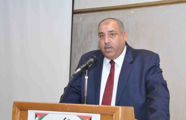 القاضي يعلن تشكيل كتلة من 28