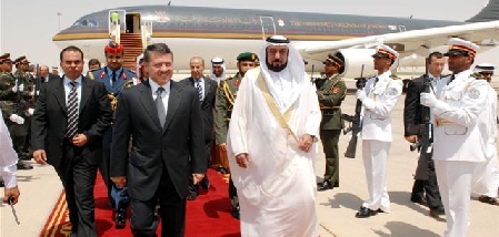 الملك وولي عهد أبو ظبي يؤكدان