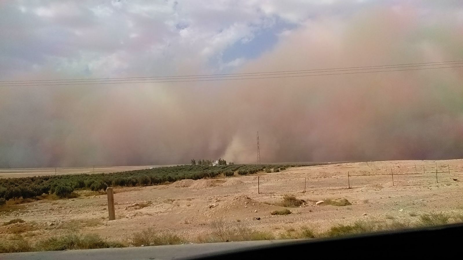 إغلاق طريق بغداد احتجاجا على إعادة