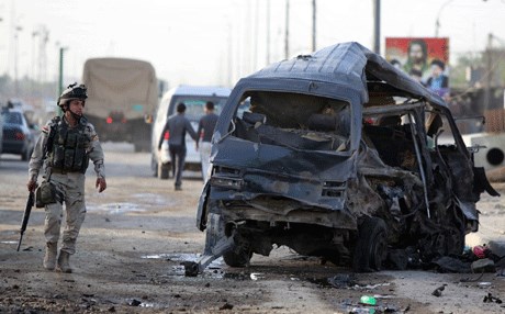 قتلى وجرحى بتفجير عبوة ناسفة وسط