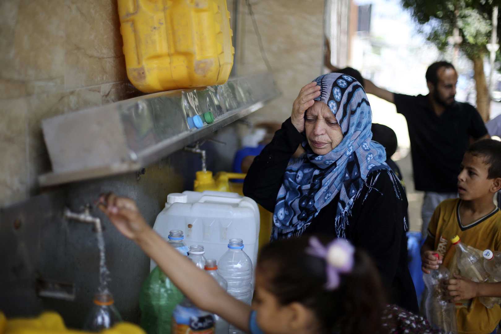 تلوث مياه الشرب يهدد مليوني فلسطيني
