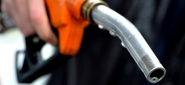 توقعات برفع أو تثبيت سعر المحروقات