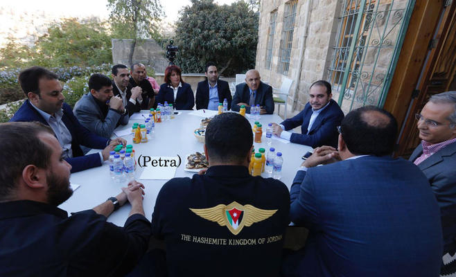 الأمير علي يعبر عن فخره بتميز