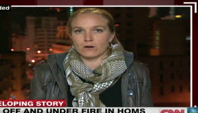 أمريكية قطعت البث المباشر لتسلم على