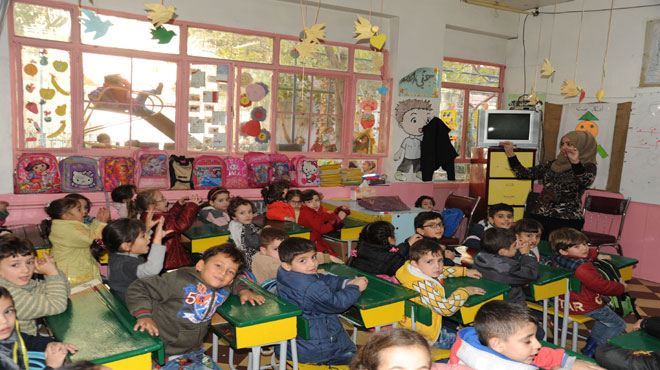 مجزرة في روضة أطفال في(حرستا) على