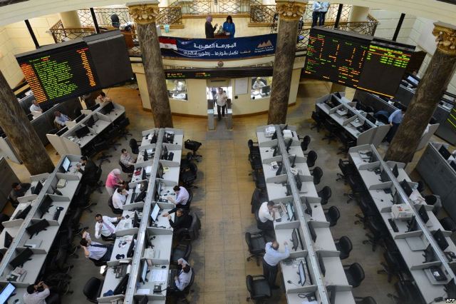 البورصة المصرية تواصل النزيف لليوم الرابع