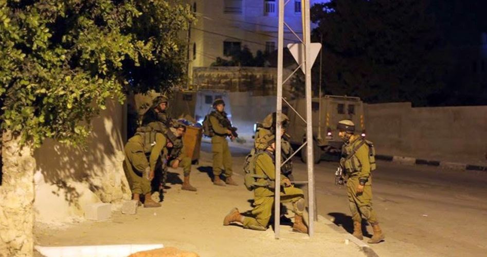 اعتقالات باقتحامات واسعة لمناطق في الضفة