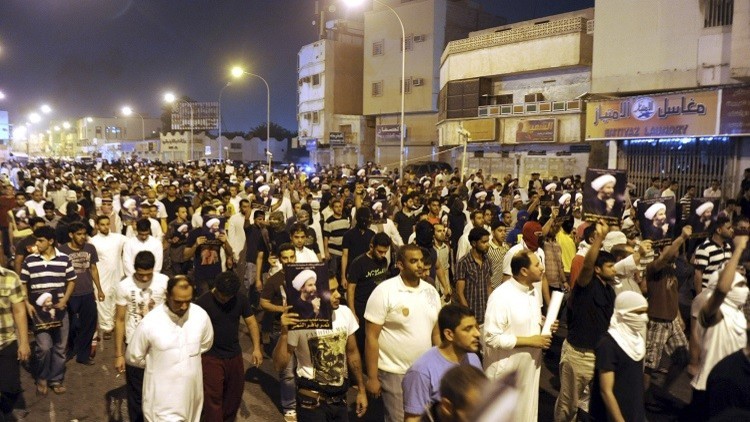 بالفيديو.. حرق السفارة والقنصلية السعوديتين في