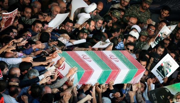 مقتل مرافق الرئيس الإيراني السابق في