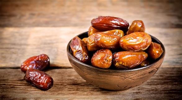 فوائد مدهشة للتمور على الشعر والبشرة