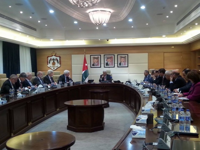 النسور يلتقي اللجنة الاستشارية الدولية العليا
