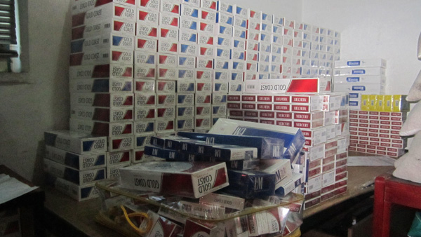 إحباط تهريب 2275 (كروز) دخان وقطع