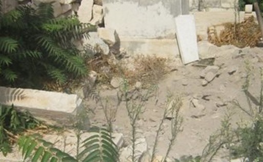 الاحتلال ينبش قبورا اسلامية في القدس