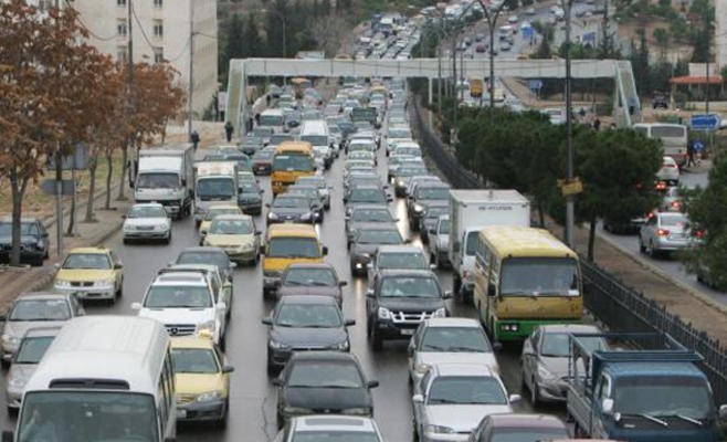اشارات ضوئية وتحويلات مرورية وانفاق في