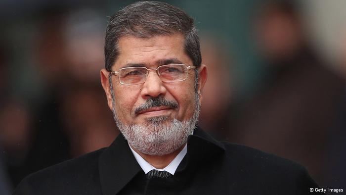 مرسي: أرفض المحاكمة وأنا رئيس لكل