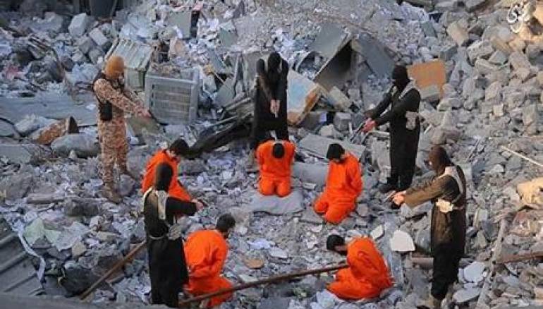 داعش يعدم 5 مرتدين عراقيين ويتوعد