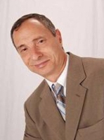 لا تنسوني أنا المعتقل