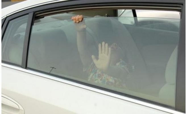 وفاة طفل اختناقا داخل سيارة في