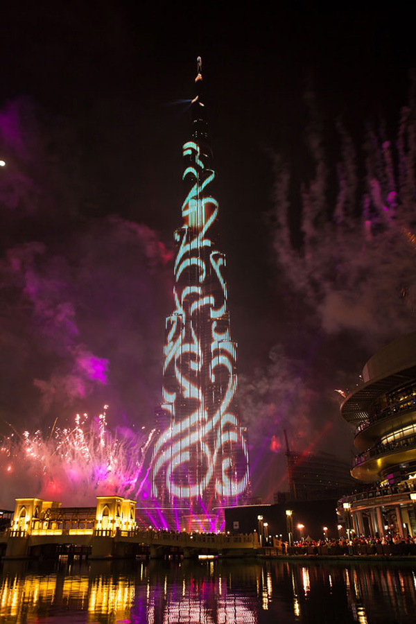 احتفالات رأس السنة في برج خليفة..