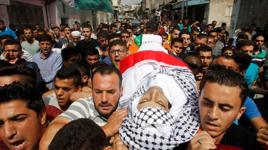 تشييع جثماني فلسطينيين أحدهما قتلته إسرائيل