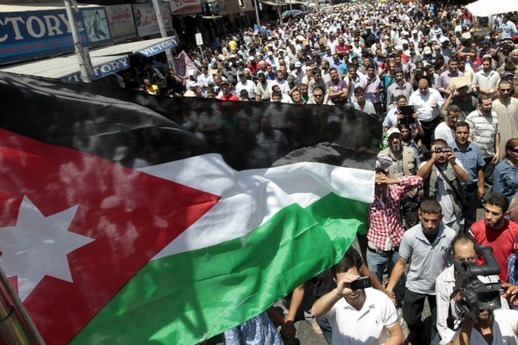 مسيرة في الزرقاء نصرة للقدس والمرابطين