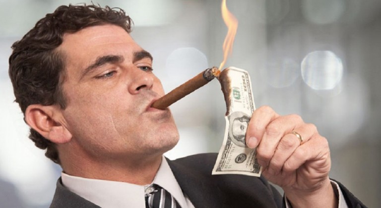 كيف يعيش الآباء الأغنياء على انستغرام؟