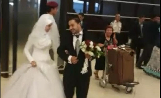 شاهد كيف تحول مطار عمان إلى