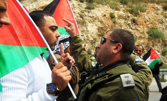 State tries hard to save Israeli