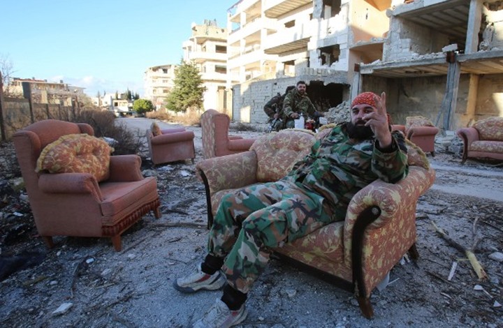 نهب وسرقة وإتاوات.. هكذا يحكم النظام