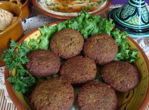 الصناعة والتجارة تزود ضريبة الدخل بأسعار