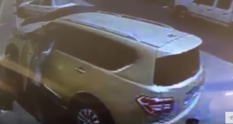 بالفيديو: طفل ينجو من محاولة اختطافه
