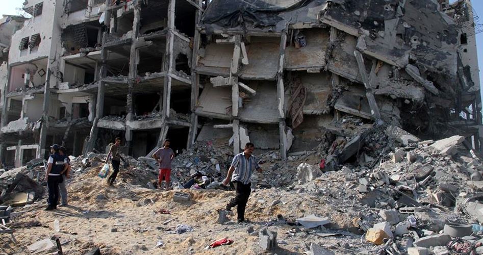 توقيع عقود المنحة الكويتية لـ(إعمار غزة)