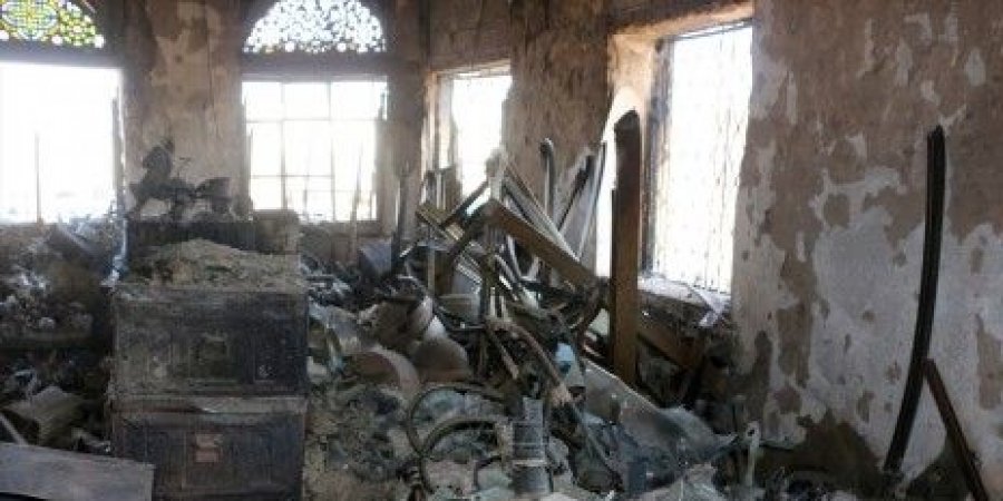 بالفيديو والصور: الحوثيون يدمرون أثمن كنز
