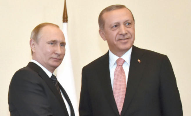 أردوغان يطلع بوتين على تفاصيل التدخل