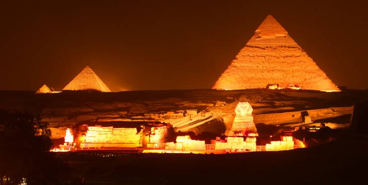 طلبة مصر لا يعرفون ان يقع
