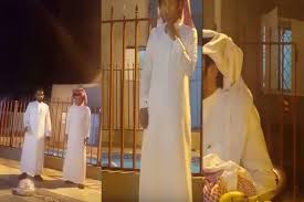 فيديو: مواطن يقسم بتغير اسم ابنه