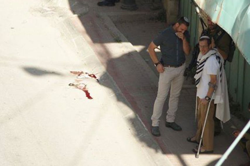 استشهاد شاب برصاص مستوطن وسط الخليل