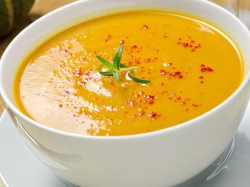أسباب تجعل شوربة العدس الغذاء المفضل