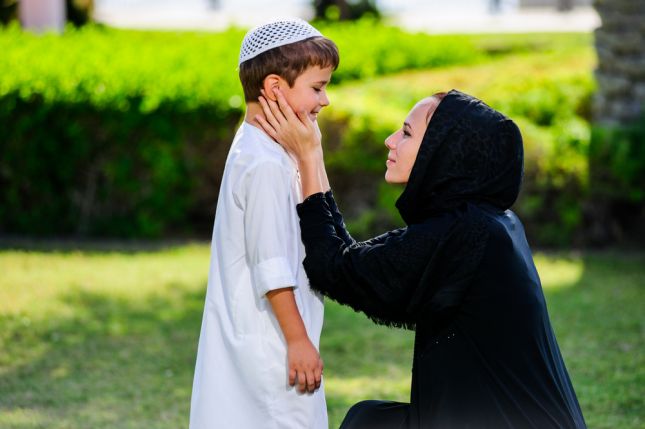 كيف تعودين طفلك على ذكر الله