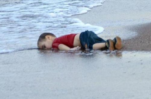 مجلة (تايم) تنشر صور حفرت بالذاكرة